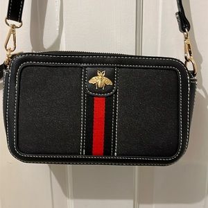 Bee 🐝 purse/handbag
